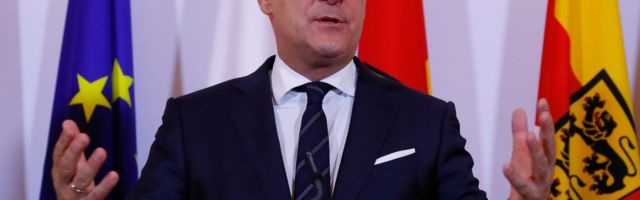Штрахе: Не мењам убеђења, Косово је корен Србије