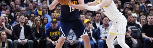 KAO DA JE SVE TO SASVIM NORMALNO! Nakon još jednog pogotka za košarkaške anale - Nikola Jokić ponovo šokirao Amere! (VIDEO)