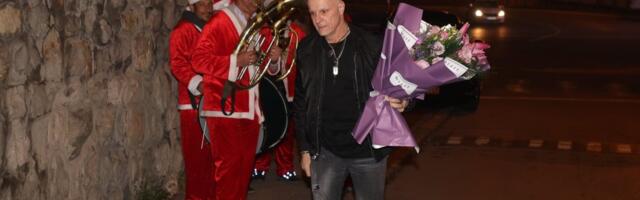 Sveti Nikola kod Cece Ražnatović - Poznati pristižu na slavlje na Dedinju (FOTO)