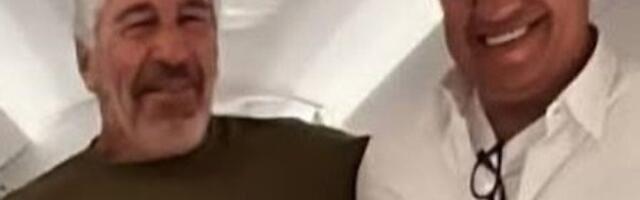 Skandal! Pedofil Epstin nosio duks vojske jedne od najvećih sila - Sve nas zanima samo jedno (FOTO)