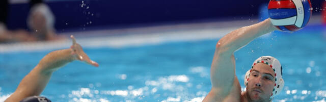 Mađari nikako ne podnose poraz: Srbiju gurale sudije, ovo je cirkus