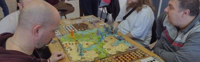 Veče društvenih igara u „Kutiji šibica” u Omladinskom klubu SKC-a Kragujevac