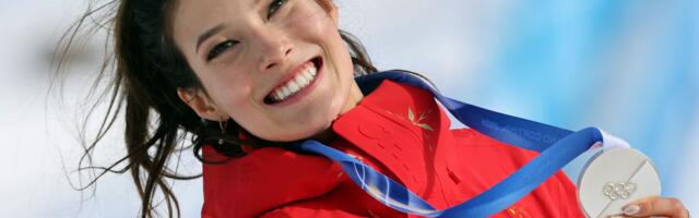 Novak na bini sa ženom kojoj se divi, a koju Amerika smatra izdajnicom