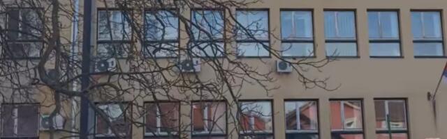 Identifikovan jedan od napadača na porodicu profesora Matijevića, nezadovoljni Čačani okupili se ispred tužilaštva