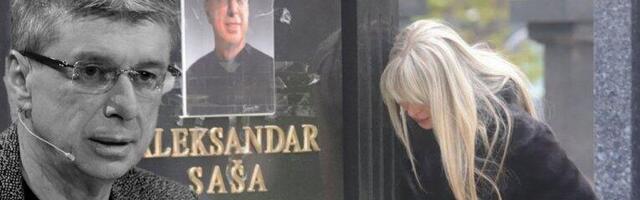 DA SRCE PUKNE OD TUGE! Udovica Saše Popovića prišla spomeniku pokojnog supruga - ono što je uradila sledeće će vas SLOMITI!