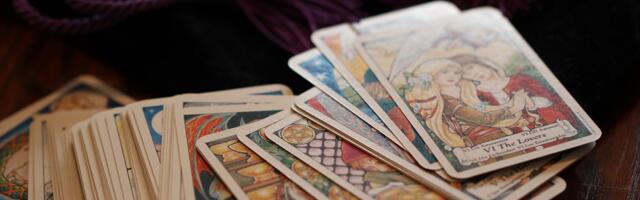 Tarot horoskop za decembar 2025