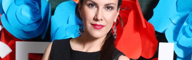 "Nisam mogla da idem u školu, jer mi se majka skidala pred kamerama" Ćerka popularne glumice progovorila o kompleksnom odnosu sa majkom