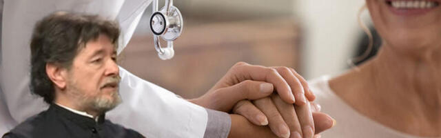 ŠTA JE ISCELENJE, A ŠTA IZLEČENJE: Protođakon i lekar Dragan Stamenković povukao i više nego jasnu razliku