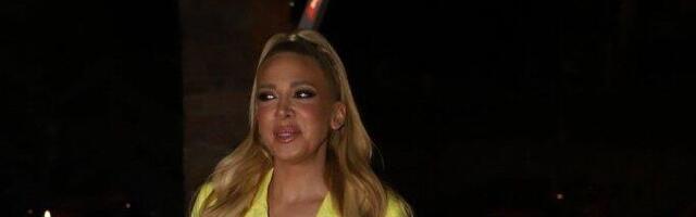 Milica Todorović U ZANOSNOM PLESU sa Gudeljevim BRATOM: Pribila se uz njega i NE PUŠTA (VIDEO)