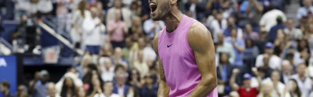 SINER BEZ REŠENJA ZA MOĆNOG ALKARAZA Fenomenalni Španac osvojio US open i vratio se na prvo mesto!