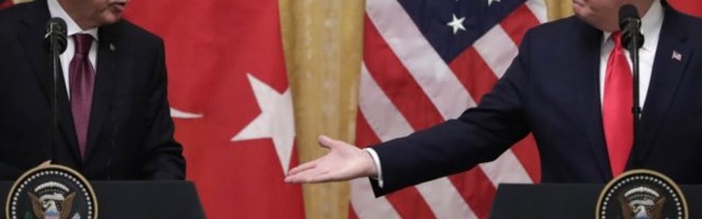 ERDOGAN ISPAO GOSPODIN! TRAMP MU JE NEDAVNO NAPISAO: "NE BUDI BUDALA", a sada mu je turski predsednik, usred postizborne agonije, uzvratio PISMOM!