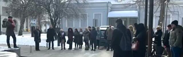 Dvadesetak čačanskih tužilaca, sudija i advokata održalo protest zbog “Mrdićevih zakona“