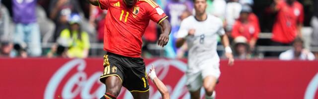 Fudbalska zvezda napušta Mundijal zbog rođenja deteta, vest podelila svetsku javnost posle bizarnog komentara