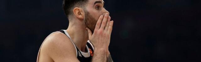 Počelo je i jezivo je - navijači Crvene zvezde sahranjuju Luku Vildozu (FOTO)