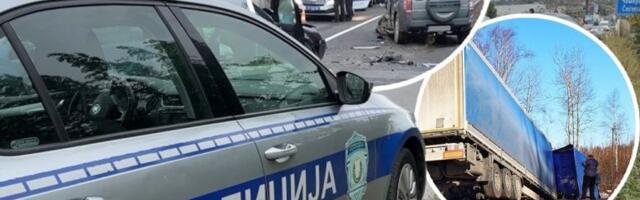 POVREĐENO DESETORO PUTNIKA U UDESU NA GRANICI SA RUMUNIJOM! Turistički autobus se sudario sa kamionom