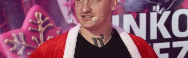 "JA SAM SVAKI DAN DEDA MRAZ, BAJO" Desingerica podelio ŠOK-POKLONE članovima žirija "Pinkovih zvezda", ćerku upisuje u svoju školu: Kakvi, bre, roditeljski sastanci?! (VIDEO)