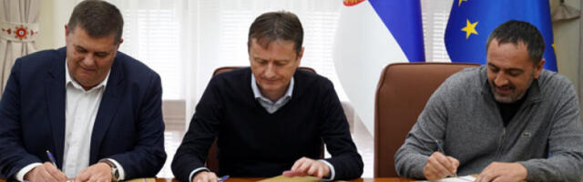 Глишић: 955 милиона динара за реконструкцију објекта две средње школе у Убу