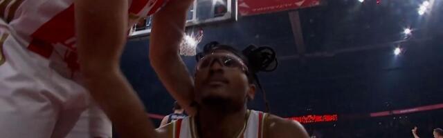 Kakav inteligentan potez Monekea, a onda proslava u njegovom stilu!