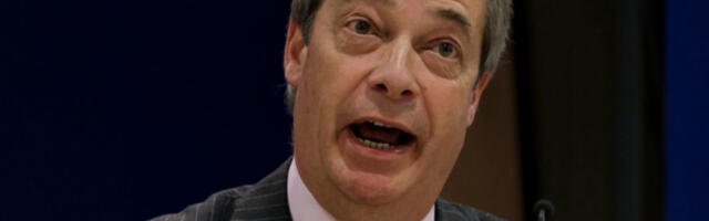 "NAPADNUT SAM": Lider desničara otkrio da mu je zapaljiva bomba podmetnuta u sandučetu!