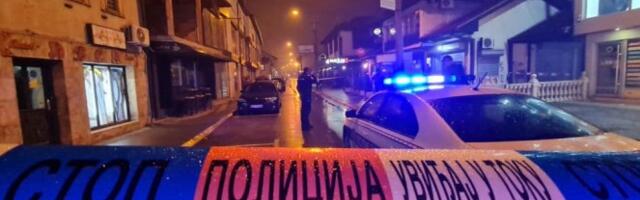 OTKRIVEN UZROK SMRTI MUŠKARCA U BLACU! Pronađen je krvav u automobilu parkiranom u sporednoj ulici!