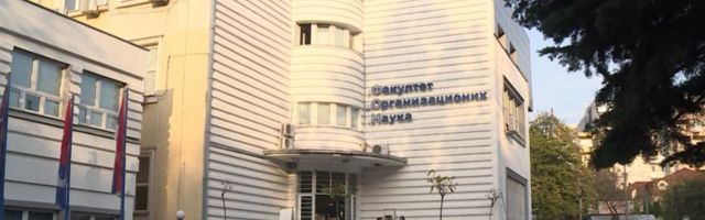 Belgrade University students block college over coronavirus fears