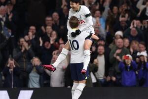 Тотенхем победом над Вест Хемом скочио на четврто место Премијер лиге