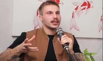 "Ljubomoran sam na Srbiju" Šok izjava hrvatskog voditelja usred podkasta: Kad je ovo izgovorio, svi ostali u šoku (VIDEO)