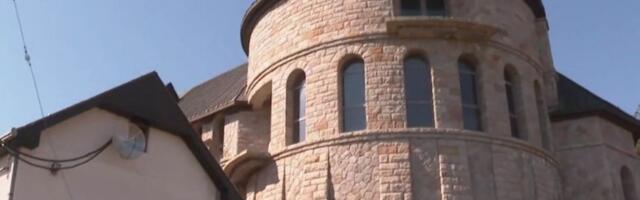 Glumac iz Igre sudbine nasledio dvorac: Pogledajte kako izgleda imanje, odiše istorijom - tamo pokrenuo biznis