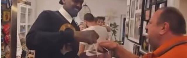 "Srećan Sveti Nikola, domaćine"! Ono kad ti Kvinsi Miler bane na slavu, snimak oduševio Srbiju! /VIDEO/