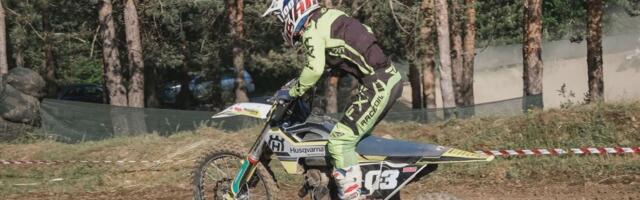 Četiri pojedinačna odličja za čačanske moto-kros vozače