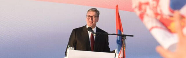 Vučić stigao u Pariz: Prisustvovaće svečanostima povodom nacionalnog praznika Francuske