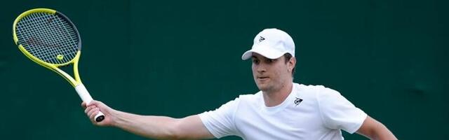 ATP PARIZ Kecmanović u drugom kolu posle pobede nad duplo bolje rangiranim teniserom