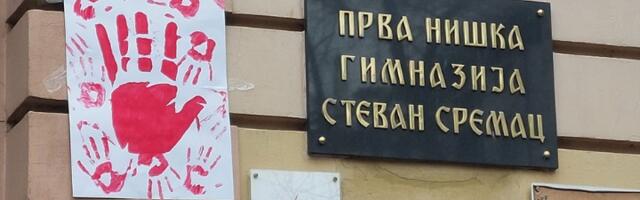 Učenici niške gimnazije "Stevan Sremac" BOJKOTUJU nastavu