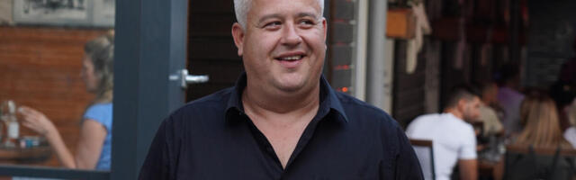 Pevač za jedno veče zaradio 60.000 evra! Neverovatne cifre obrće po nastupu, a ovog se posebno seća!