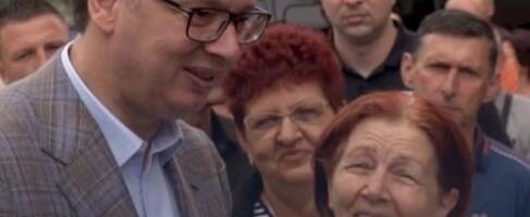 "MOJ NAJVEĆI NAKLON VAMA, BESKRAJNO HVALA NA SVEMU" Predsednik Vučić čestitao Osmi mart: Hvala za svaku brigu vašu, za svaku reč, za svaki radni dan (VIDEO)