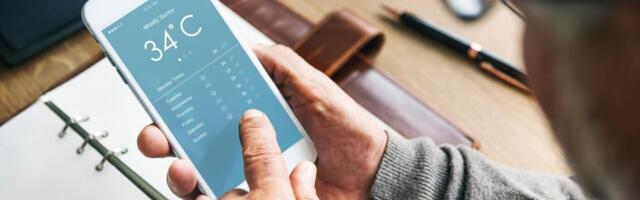 Zašto stalno proveravamo telefon i kad nema poruka i obaveštenja? Odgovor krije naš mozak