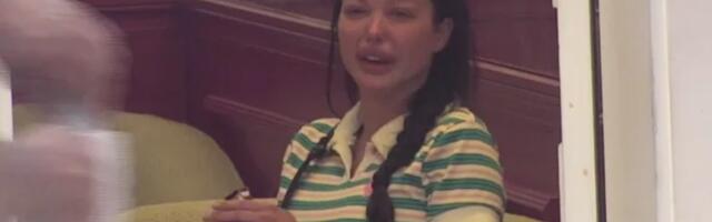 "Porodica me se odrekla zbog tebe": Maja Marinković jeca, ušla s Asminom u žestok sukob
