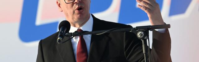 Vučić: Srbija mora ubrzano da se razvija, od avgusta fabrika za proizvodnju robota