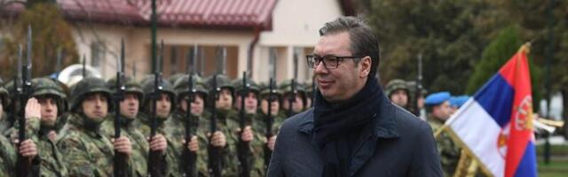 Vučić: Bezbednosna situacija se komplikuje, nastavljamo sa jačanjem vojske