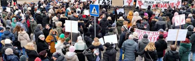 Zrenjaninska inicijativa iZRaz podržala studente, srednjoškolce i prosvetare: Na spisku 43 imena