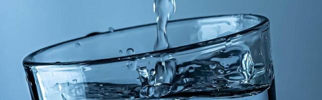 Sindikat: Zaposlenima u Gradskoj upravi u Zrenjaninu zabranjeno korišćenje aparata za vodu