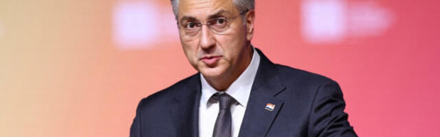 Пленковић заказао ванредну седницу Већа за одбрану