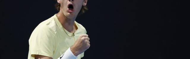 Amerikanac savladao Alkaraza, a onda otkrio: "Smejao sam se sam sa sobom na razmeni, pomislio sam..."