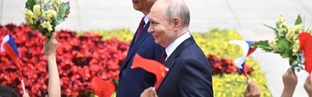 PUTIN ZAVRŠIO DVODNEVNU POSETU KINI: Razgovori veoma uspešni i plodotvorni, usvojena 42 dokumenta
