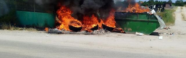 JKP “Komunalac“ oglasilo se povodom požara na reciklažnom platou u Slatini (FOTO)