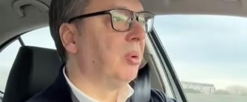 "EVO NAS NA PUTU DO EKSPA" Vučić za volanom: Očekujem velike uspehe i potpuno promenjeno lice Srbije! U januaru krećemo s Prirodnjačkim muzejom i akvarijumom