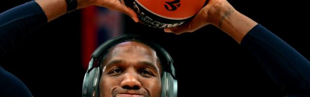 Izundu pokazuje mišiće Olimpijakosu: Imaju tri dobra centra? Imamo i mi, moraju i oni da zaustave nas!