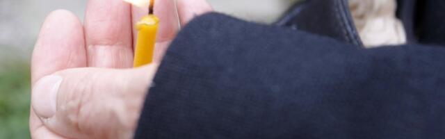 Umro poznati doktor: Loznica zavijena u crno