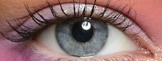 Beauty trikovi: Kako se pravilno nanosi senka na oči?