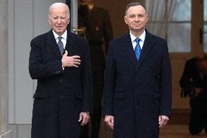 Очи света упрте у Варшаву – очекује се говор Џозефа Бајдена